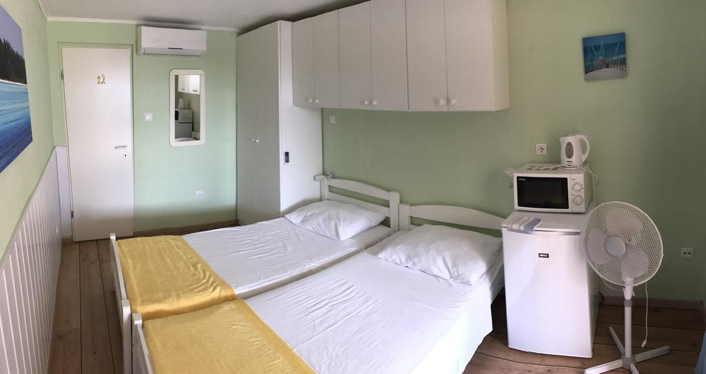 Apartments Villa Stella Maris Rogoznica  Luaran gambar